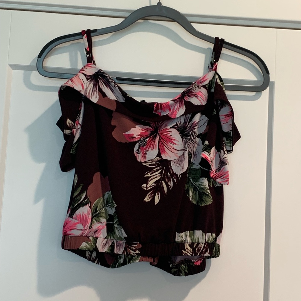 Express Crop Top Tank - Picture 6 of 6